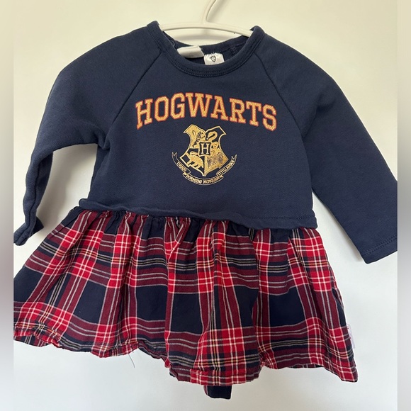5/$10 H&M baby dress Hogwarts/Harry Potter , size 6-9m - Picture 4 of 8